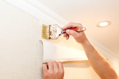 Pose de papier peint à Chanteau — revêtements muraux et toiles de verre